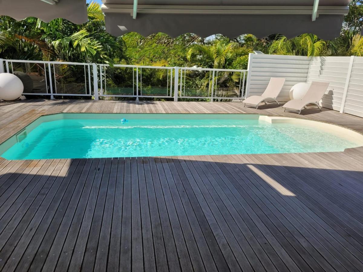 Villa Ste Marthe Avec Piscine, Grande Terrasse, Jardin Intime Et Citerne D'Eau แซงต์-ฟรองซัวส์ ภายนอก รูปภาพ